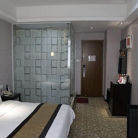 Nisi Hotel Wuhan Exterior photo